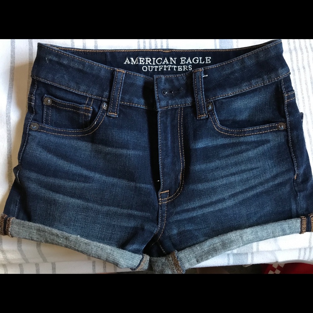 American eagle dark wash jean shorts!!